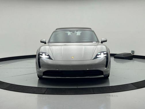 Chalk 2024 Porsche Taycan 4