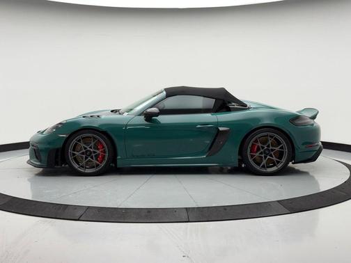 2024 Porsche 718 Spyder RS