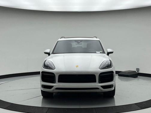 2021 Porsche Cayenne GTS