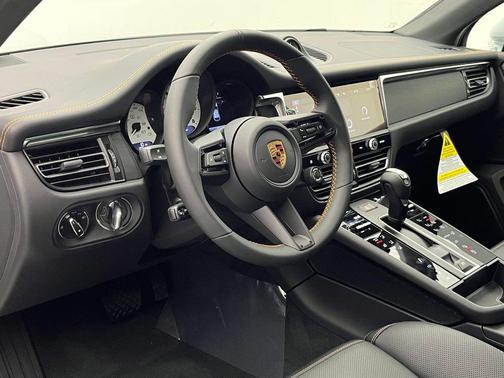 2026 Porsche Macan GTS