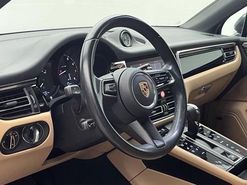 Gray Metallic 2024 Porsche Macan Macan