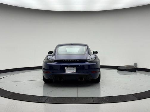 2024 Porsche 718 Cayman GTS 4.0