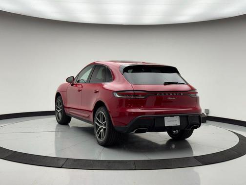 Carmine Red 2026 Porsche Macan Macan
