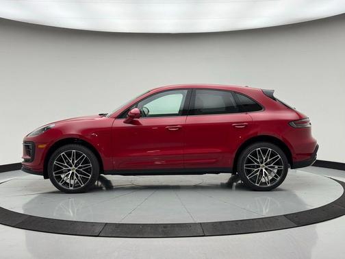 Carmine Red 2026 Porsche Macan Macan