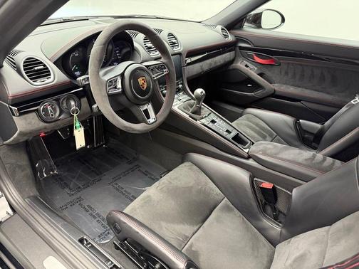 2020 Porsche 718 Spyder 