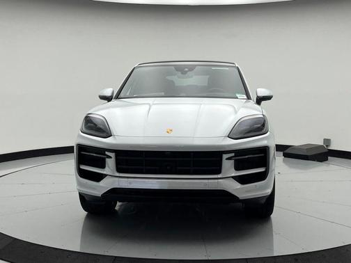 2025 Porsche Cayenne S