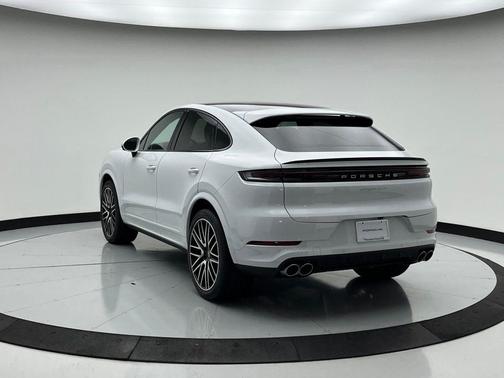 2025 Porsche Cayenne S