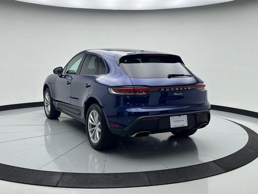 2025 Porsche Macan 