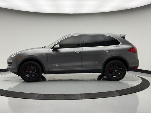 Meteor Gray Metallic 2013 Porsche Cayenne Cayenne