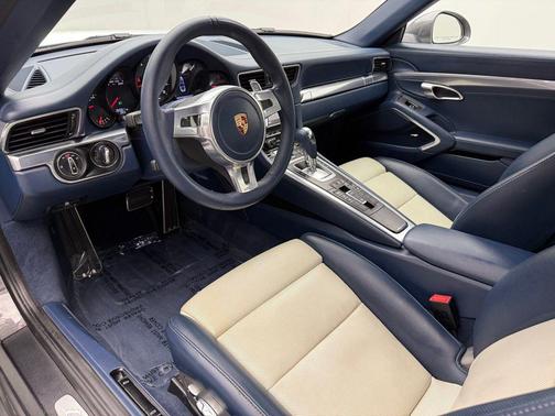 2015 Porsche 911 Targa 4S