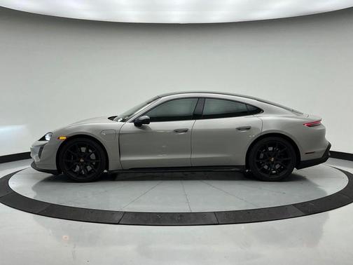 2023 Porsche Taycan GTS