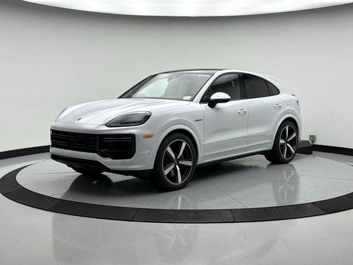 2026 Porsche Cayenne Turbo