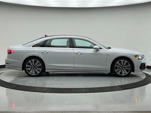 2023 Audi A8 L 55 TFSI quattro Tiptronic