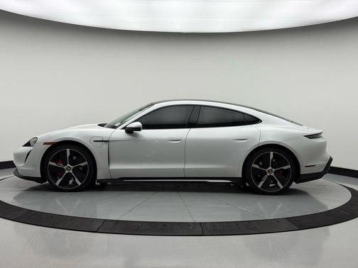 2024 Porsche Taycan 4S