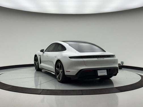 2024 Porsche Taycan 4S