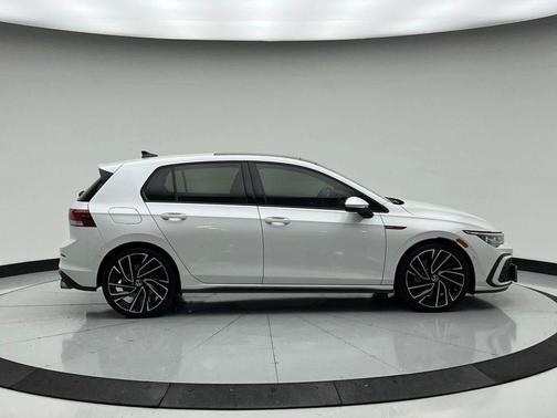 2022 Volkswagen Golf GTI 2.0T S DSG