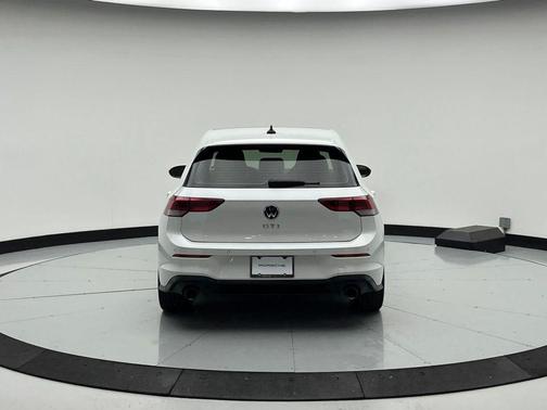 2022 Volkswagen Golf GTI 2.0T S DSG