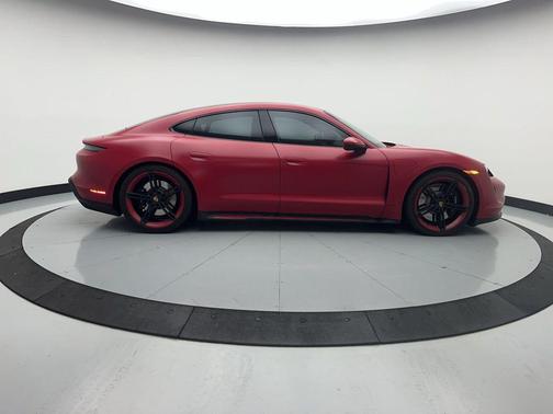 Carmine Red 2021 Porsche Taycan 4S