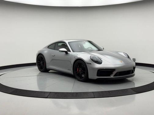 2023 Porsche 911 Carrera GTS