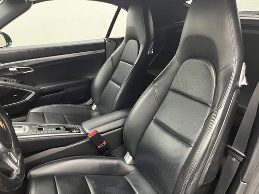 Agate Gray Metallic 2015 Porsche 911 Turbo