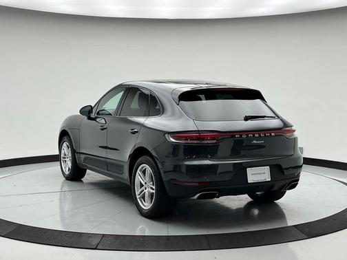 2021 Porsche Macan 