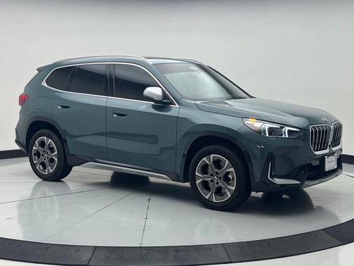 Cape York Green Metallic 2023 BMW X1 xDrive28i