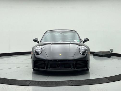 Jet Black Metallic 2025 Porsche 911 911 Carrera S