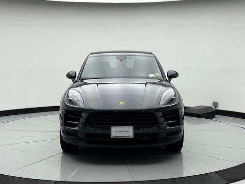 2021 Porsche Macan 