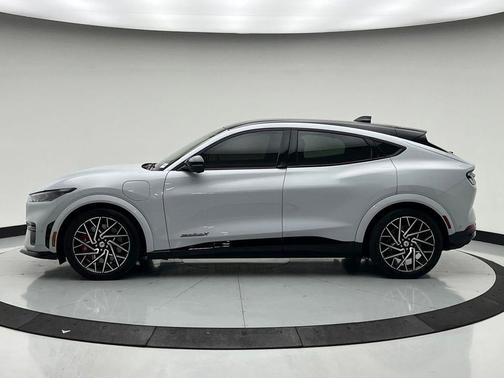Space White Metallic 2023 Ford Mustang Mach-E GT