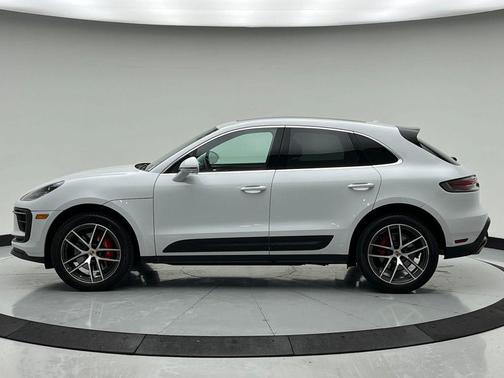 2024 Porsche Macan S