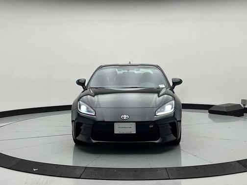 Raven 2024 Toyota GR86 Base