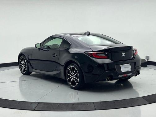 Raven 2024 Toyota GR86 Base