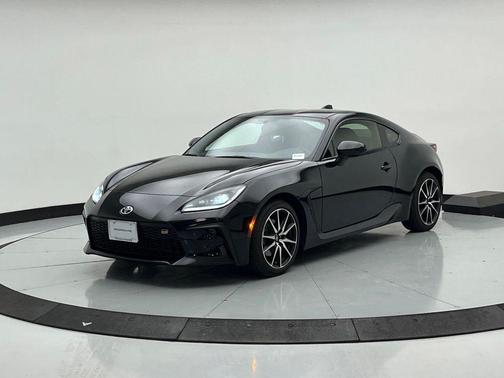 Raven 2024 Toyota GR86 Base