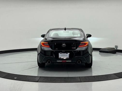 Raven 2024 Toyota GR86 Base