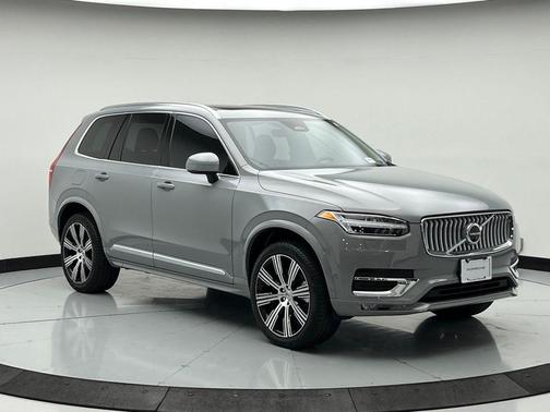 Vapour Grey Metallic 2025 Volvo XC90 B6 Plus 7-Seater