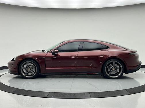 2022 Porsche Taycan 4S
