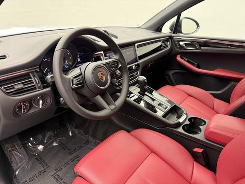 2026 Porsche Macan S