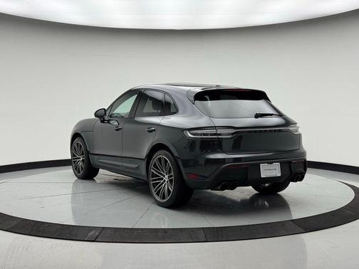2026 Porsche Macan S