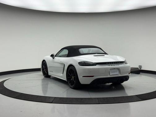 2025 Porsche 718 Boxster GTS 4.0