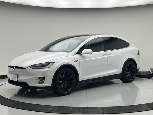 Pearl White Multi-Coat 2019 Tesla Model X Long Range