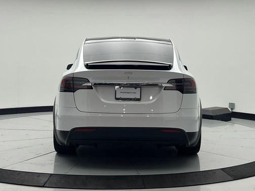 Pearl White Multi-Coat 2019 Tesla Model X Long Range