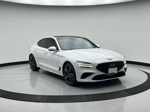 2022 Genesis G70 3.3T AWD