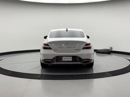 2022 Genesis G70 3.3T AWD