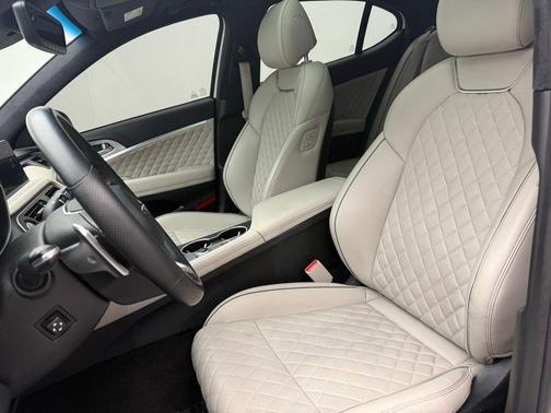 2022 Genesis G70 3.3T AWD