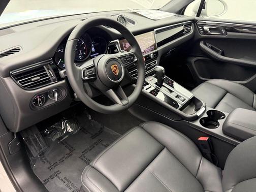 Chalk 2026 Porsche Macan Macan