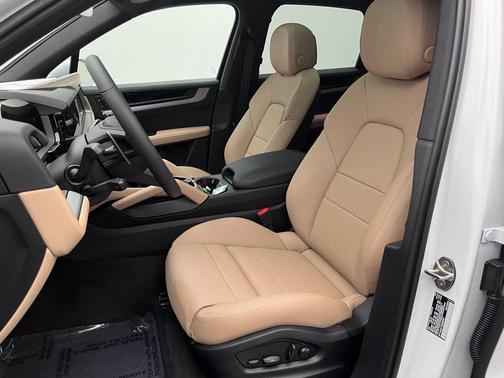 2025 Porsche Cayenne Cayenne