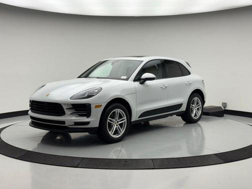 2020 Porsche Macan 