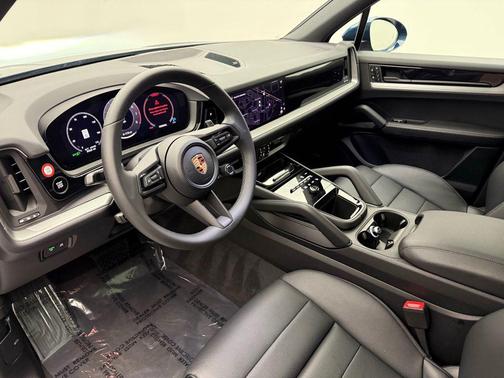 2025 Porsche Cayenne Cayenne