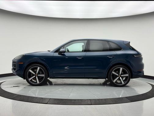 2025 Porsche Cayenne Cayenne