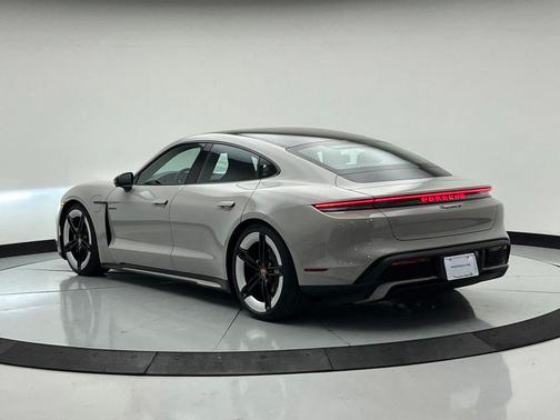 Chalk 2026 Porsche Taycan